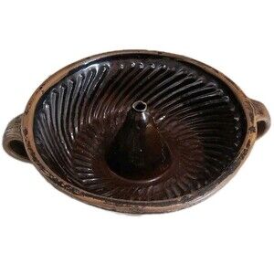 Primitive Pottery Glazed Bundt Cake Pan Pudding Mold Stoneware Rustic Farmhouse